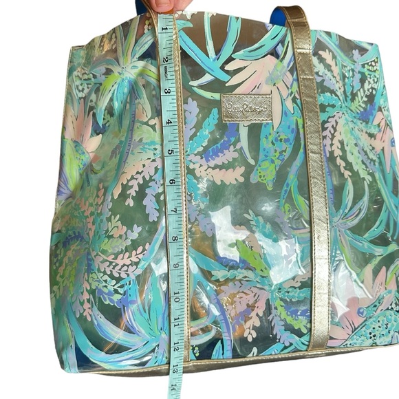Lilly Pulitzer PVC Sweet Escape Print GWP Clear beach tote bag - Picture 12 of 16